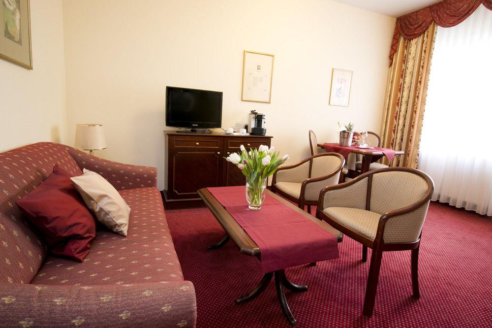 Hotel Theaterhotel & Viena