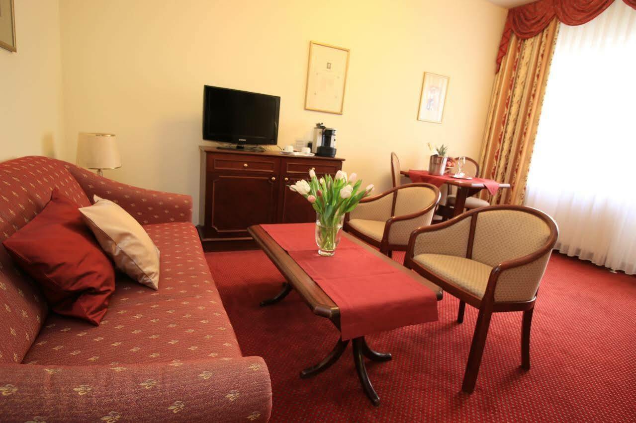 Hotel Theaterhotel & Viena