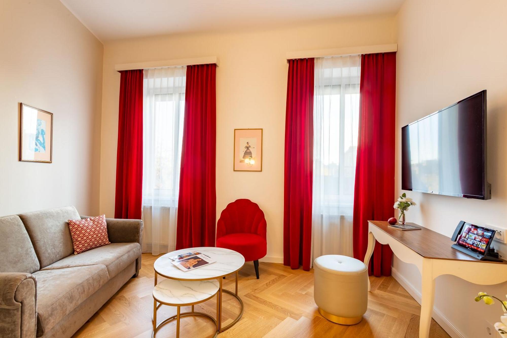 Hotel Theaterhotel & Viena